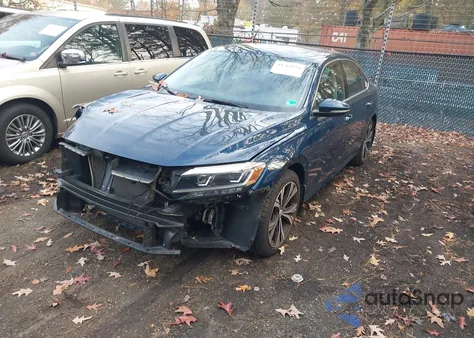 2020 Volkswagen Passat 2.0T Sel из США, поврежденный, VIN 1VWCA7A31LC009656